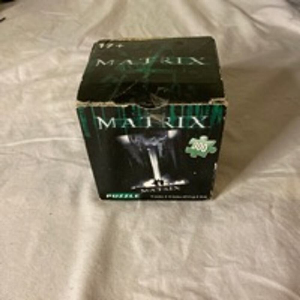 The Matrix 300 Piece Puzzle Black Green
